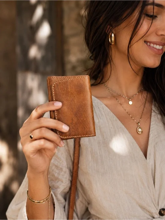 Genuine Leather Snap Wallet in Cognac Brown Good Quality Vintage Brand New!