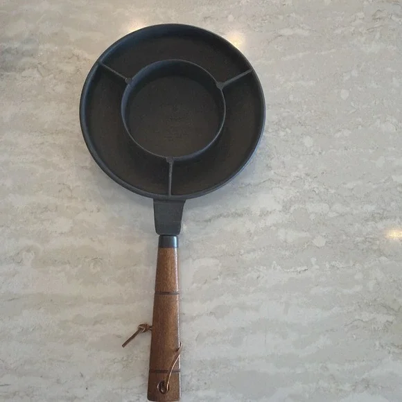 Vintage Nordic Ware Crepes‎ N Things Pan Cast Aluminum 1950's Black Wood Handle