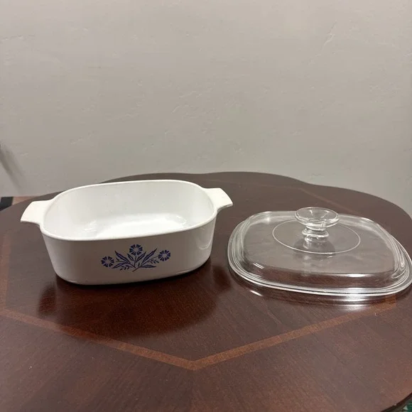 Vintage Corning Ware Blue Cornflower A-2-B 2‎ Liter Casserole Pyrex Lid A9C 22-C