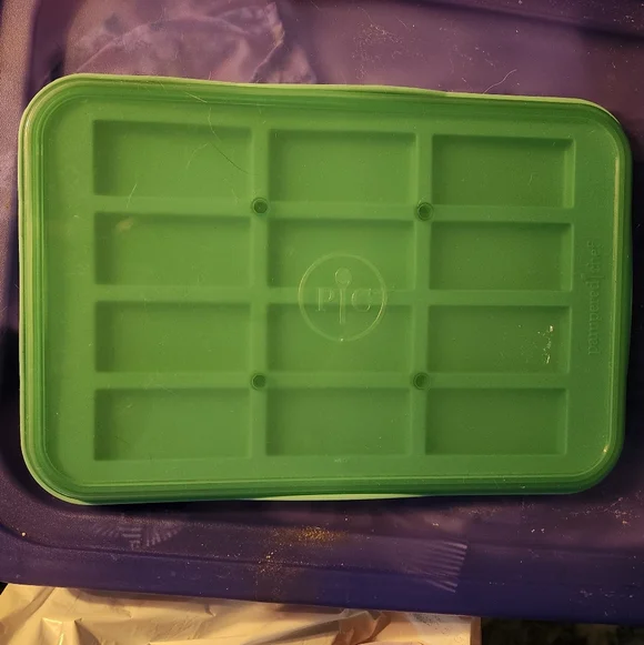 Pampered Chef Silicone Snack Bar Maker Tray