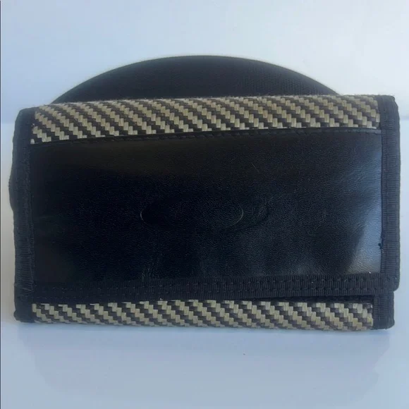 LIKE NEW Oakley Software Large Kevlar Wallet Yellow SKU: 07-222 Rare