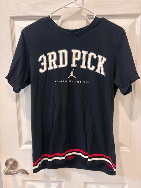Jordan Black Tee with White Jumpman‎ Graphic