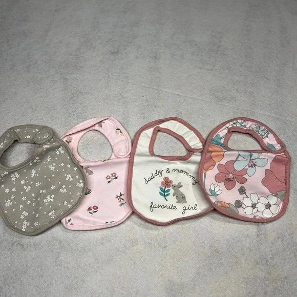 Lot of 4 Carters‎ Baby Girl Floral and Pink Baby Bib Set NWOT