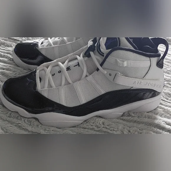 Jordan Nike 6 Rings... NEW