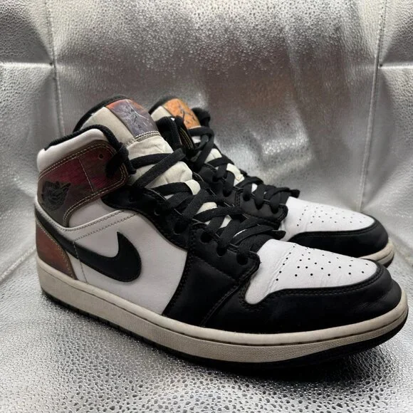 Size 10.5 Air Jordan 1 Mid SE Mens White Black Athletic Sneakers DM7802-100‎