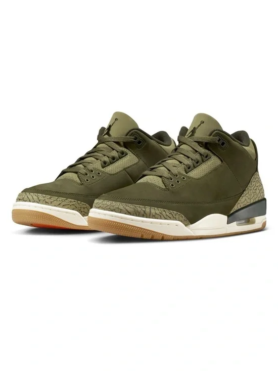 New authentic mens Jordan Nike retro 3 army green size 10.5 shoes kicks sneakers