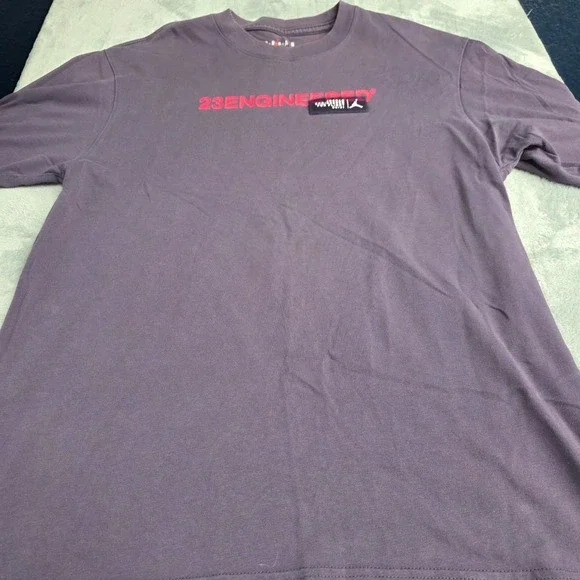 Jordan 23 Engineered Letter Print Training T-Shirt-Purple, Size Med‎