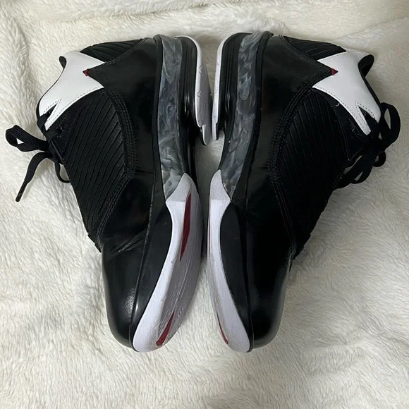 2009 Nike Jordan 'Black White' 343084-062 Men’s 8.5