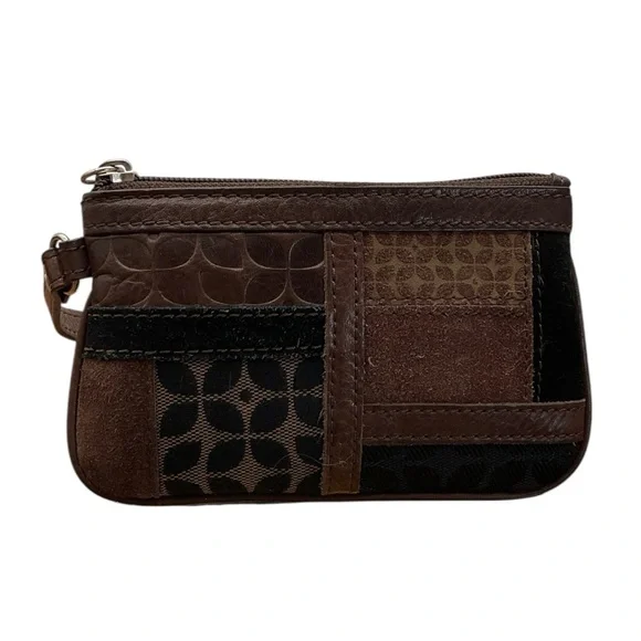 Fossil‎ Vintage tapestry patchwork brown wristlet