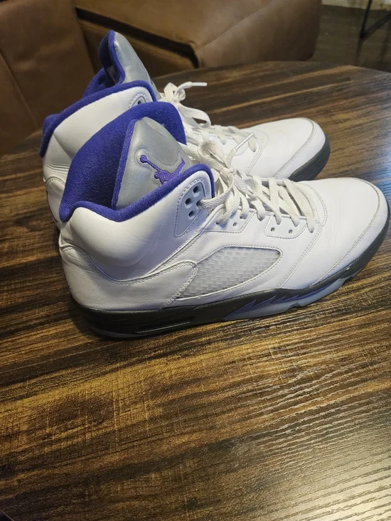 Jordan 5s