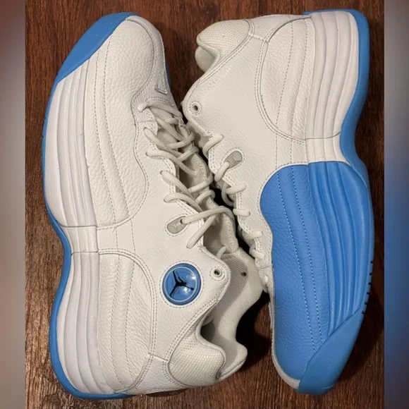 Jordan’s teams jumpman pro retro 12
