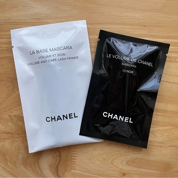 CHANEL La Base Mascara Primer + Le Volume de CHANEL Mascara, NOIR - Sample Sizes