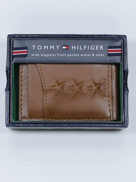 Tommy Hilfiger Wallet with Magnetic Clip and Valet Tray – Brown Leather