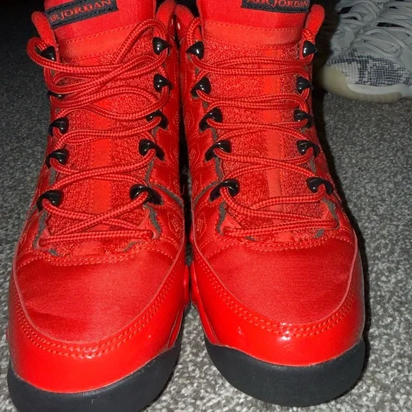 Jordan 9 retro
