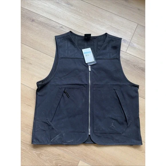 Jordan Brand Mens Utility Vest‎ Black Mesh Full Zip HF9327-010 Size Medium