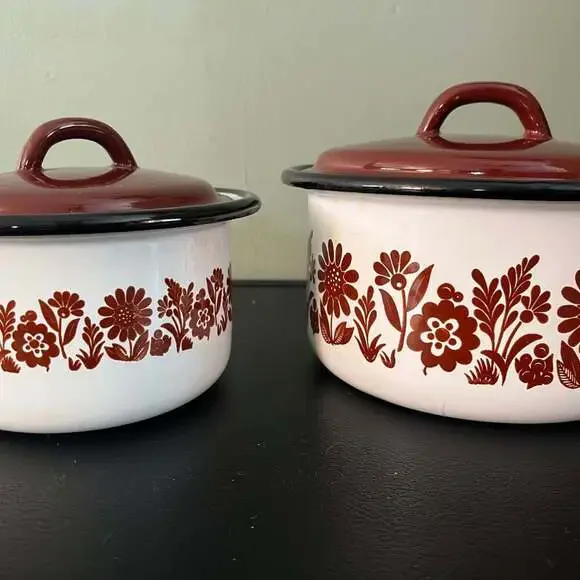 Vintage Floral Enamelware Lidded Casserole Pot Set - 2 Piece Rustic Kitchenware
