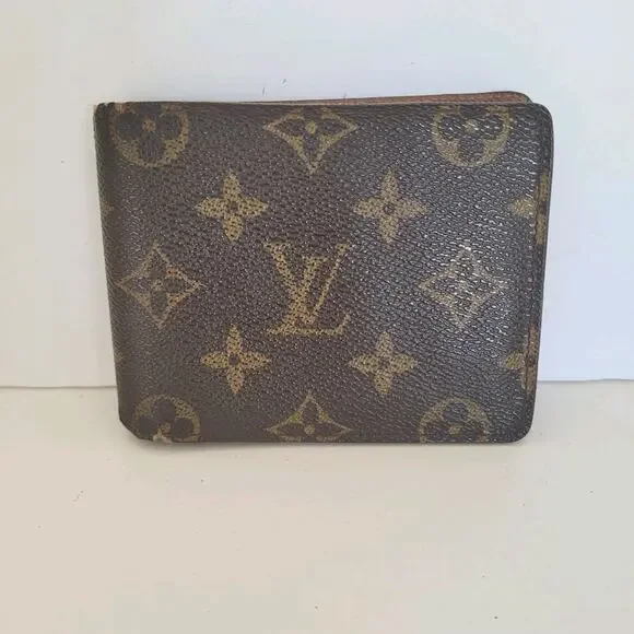 Vintage Louis Vuitton Men's LV Brown Bi-Fold Leather Wallet Monogram Card Bill