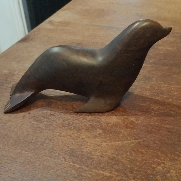 Ironwood Carved Wood Seal Figurine. 221GW4