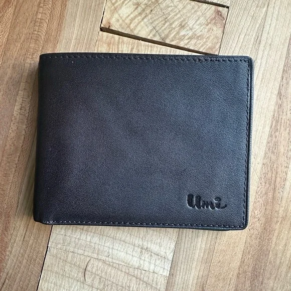 Vintage UMi Designs‎ Genuine Leather Wallet Bi-Fold 4 Inch Card Slots Brown NWOT