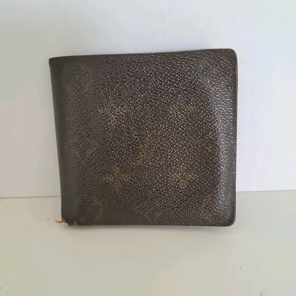 Vintage Louis Vuitton Men's LV Brown Bi-Fold Leather Wallet Monogram Classic