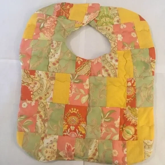 3/$25 or $12 ea. NWT Handmade Quilted Reversible Baby Bib