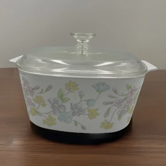 Corning Ware Pastel Bouquet 3 L/Qt A-3-B Casserole w/ Pyrex Lid A-9-C‎ Vintage
