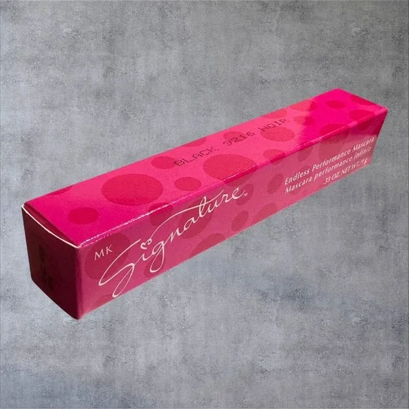 Mary Kay MK Signature Endless Performance Mascara Black‎ 9216/921600 Noir 0.33oz