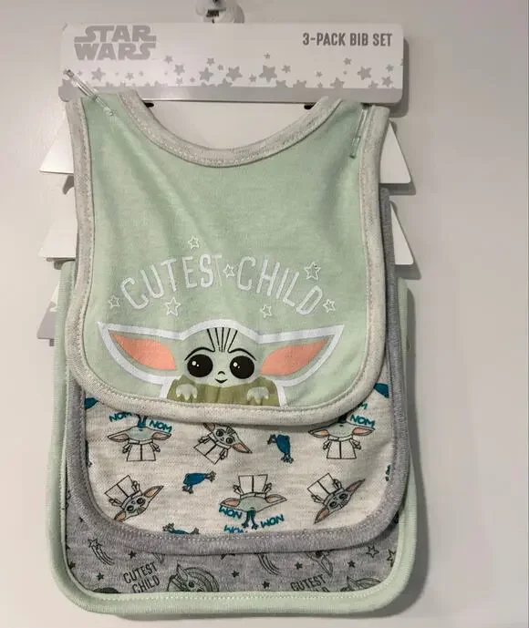 Star Wars The Mandalorian NWT 3 Pack Bib Set w/ Grogu Artwork Cutest Child