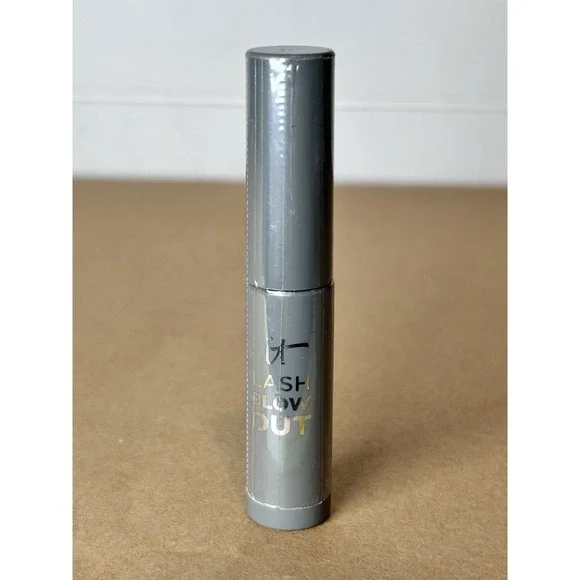 IT Cosmetics Lash Blowout Mascara‎ Good Lash Day Black 0.10 oz SEALED
