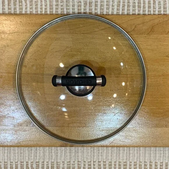 GLASS REPLACEMENT LID FOR CIRCULON COOKWARE, MEASURES 9 5/16