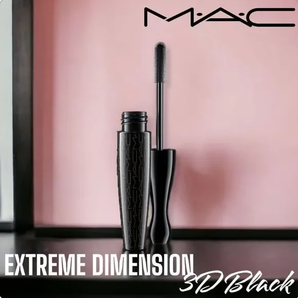 MAC Extreme Dimension 3D Black Mascara