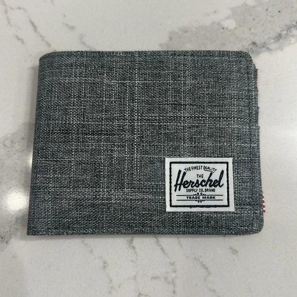 Herschel Roy Classic Wallet RFID