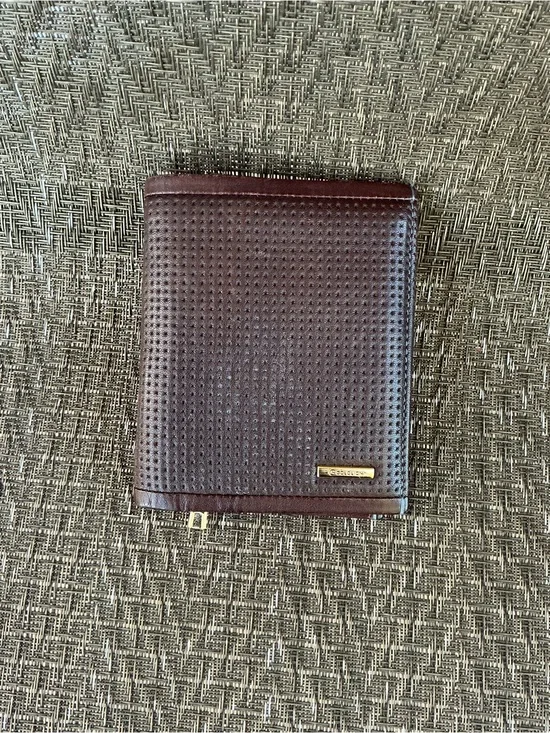 Goldlion Brown Leather Men’s Bifold Wallet