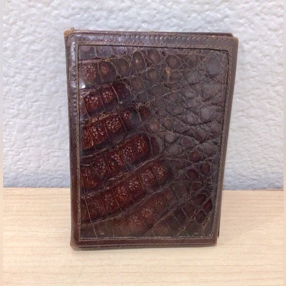 Vintage Brown Alligator Bifold Wallet
