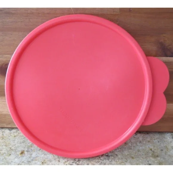 Tupperware 3131B 6-1/4