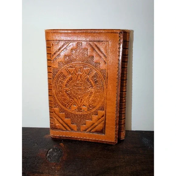 Hand Tooled Leather Bi Fold Wallet Guadalajara Aztec‎ Sun Stone Design Mens