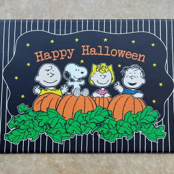 Peanuts Halloween Door Mat - Black, Orange, Green