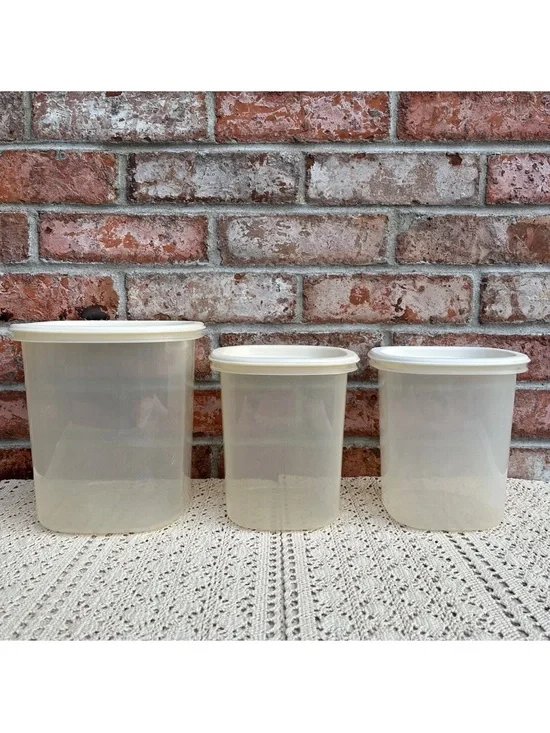 Rubbermaid VTG Servin Saver Nesting Canisters Set Sheer w/Almond Lids #5 #5 #6