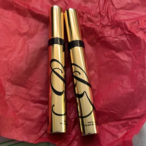 COPY - Estée Lauder Sumtuous Extreme Mascara