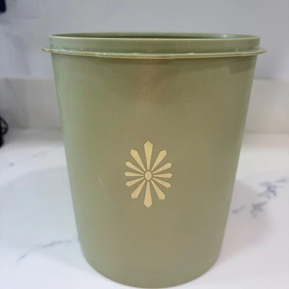 Vintage Tupperware no lid Green Sunburst Canister 807-3 Mid Century Modern