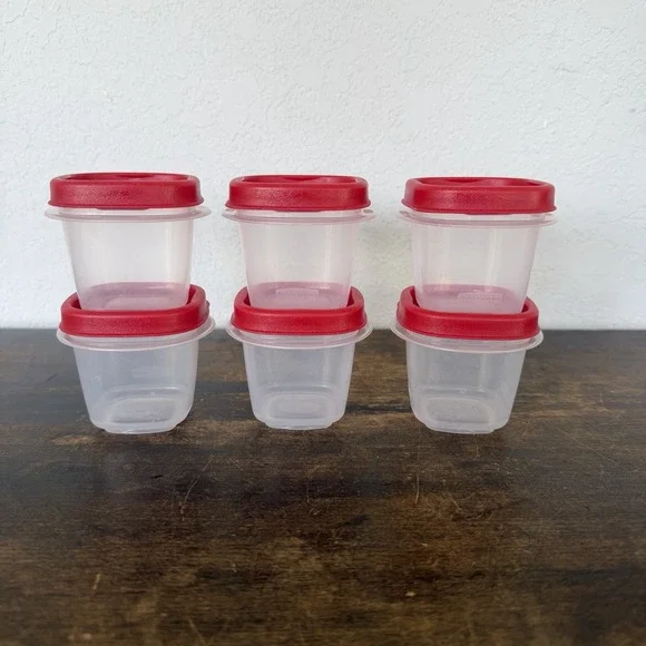RUBBERMAID PREMIER EASY FIND LIDS FOOD STORAGE CONTAINERS 4 OZ (LOT OF‎ 6)