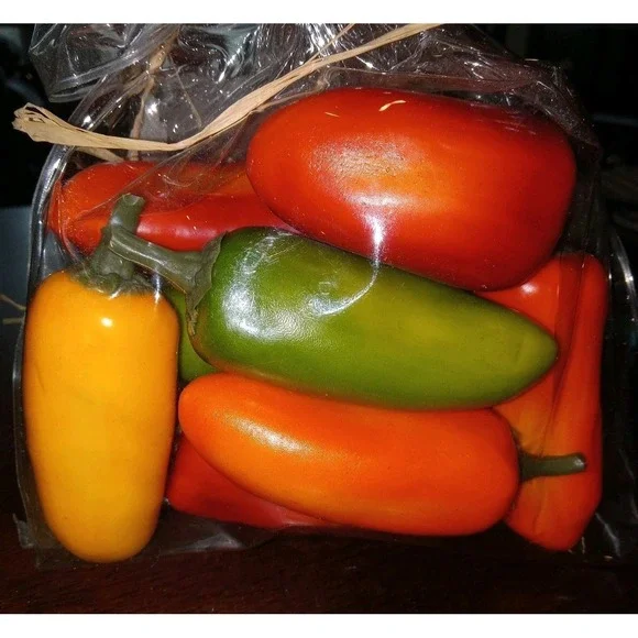 8‎ Artificial Chile Peppers Decorative Vegetable Fake Home Decor Farmhouse NEW
