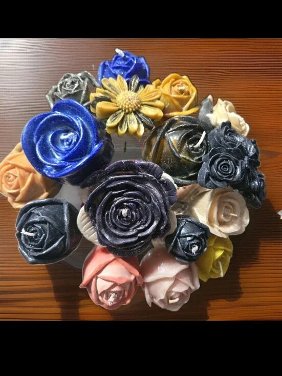 Masculine Flower Candle Bouquet 16 Total