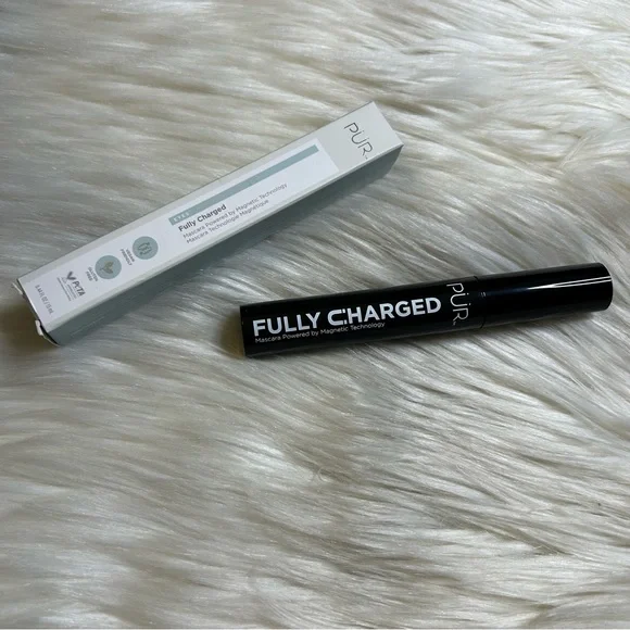 Pur Fully Charged Mascara 👀