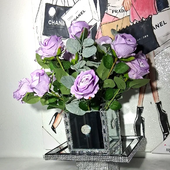FLOWER BOUQUET WITH MIRROR CRYSTAL BASE