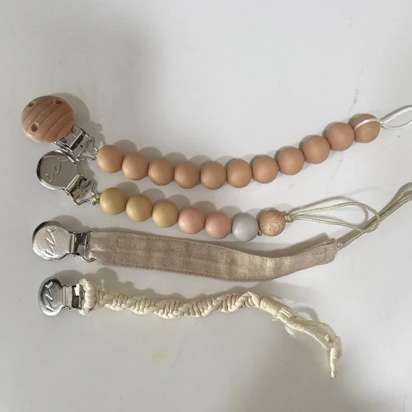 Neutral Beaded Pacifier Clip - Beige & Tan