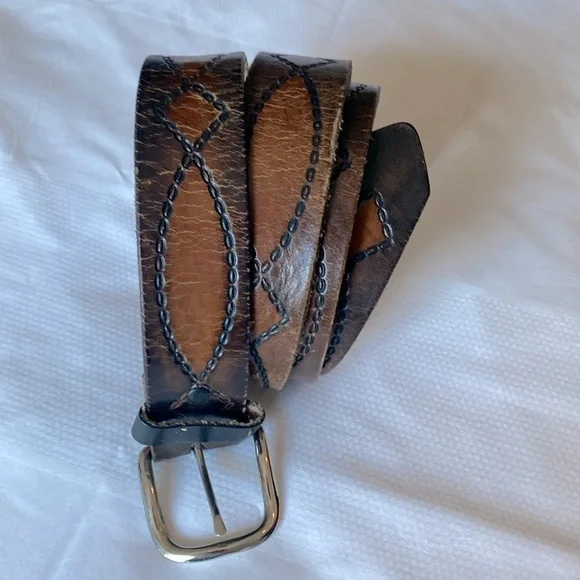 VINTAGE Genuine Leather distressed Belt Brown 51’ snap on buckle Western Country