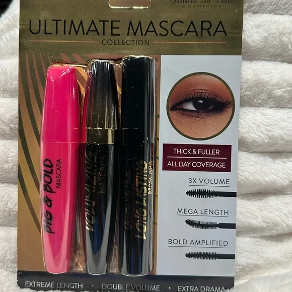 Ultimate Mascara Collection Big & Bold, Volumizing and Long Lasting Mascara.