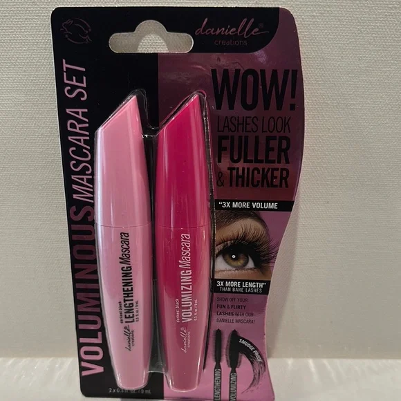 Danielle Creations (2) Piece Voluminous Mascara Set with 3X more volume/length.