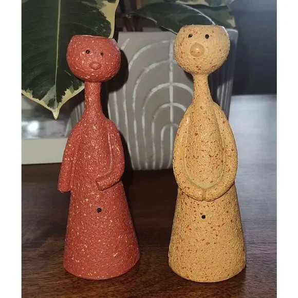 2 Anthropomorphic Air Fern Pots Whimsical Speckled Resin Figures Without Fern